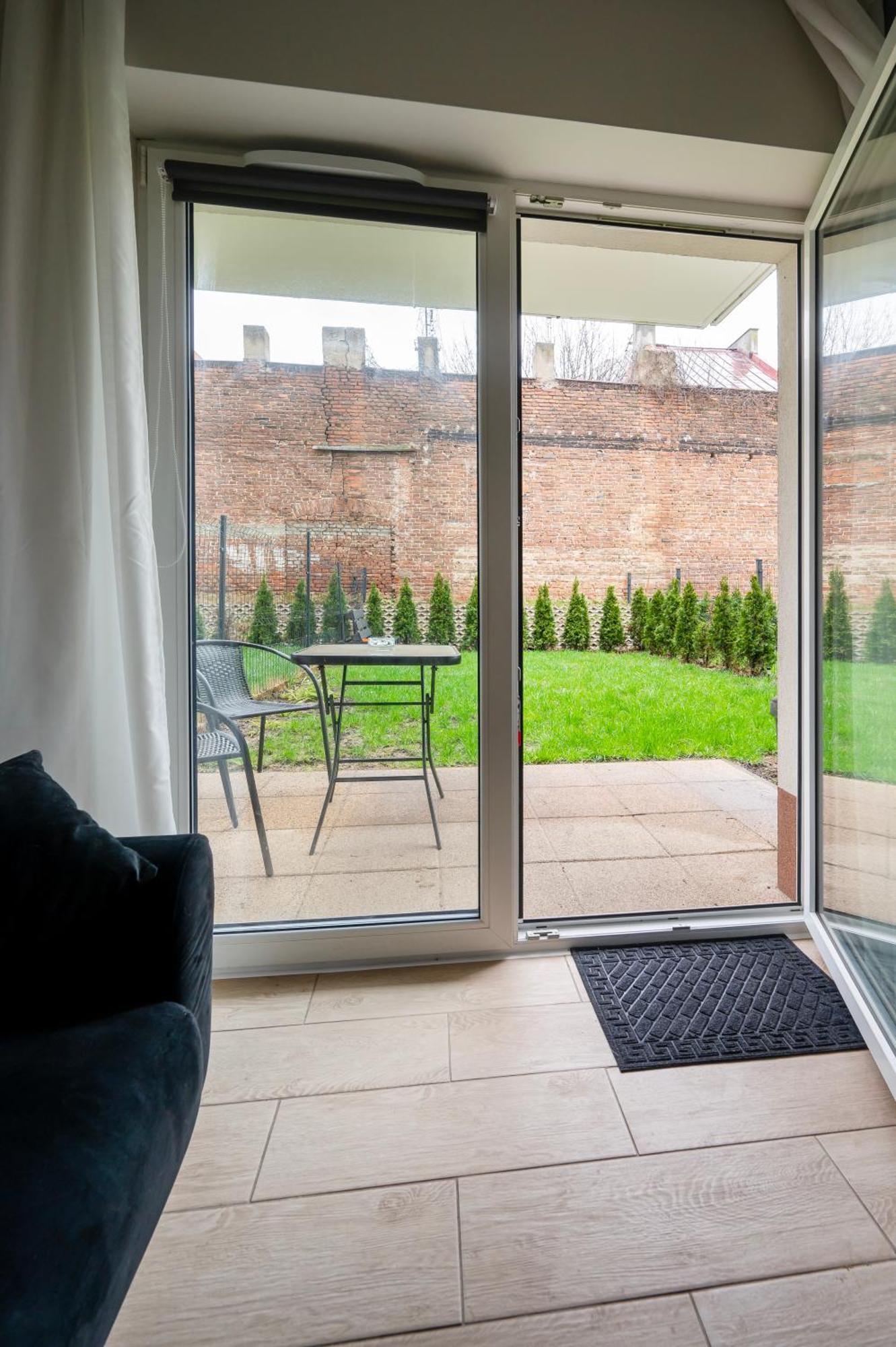 Hideaway Apartment - Terrace With Garden & Parking- By Rentujemy Łódź Exteriör bild